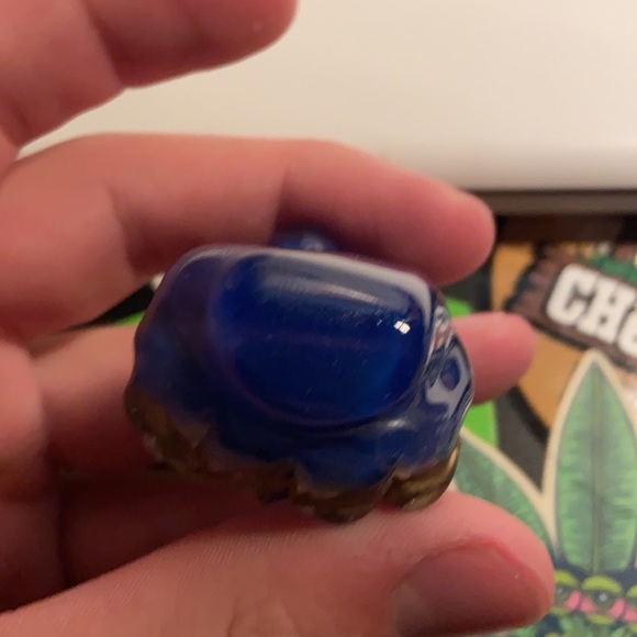 Gold grille glass pendant - Picture 6 of 6